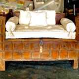 Canapé coffre afghan