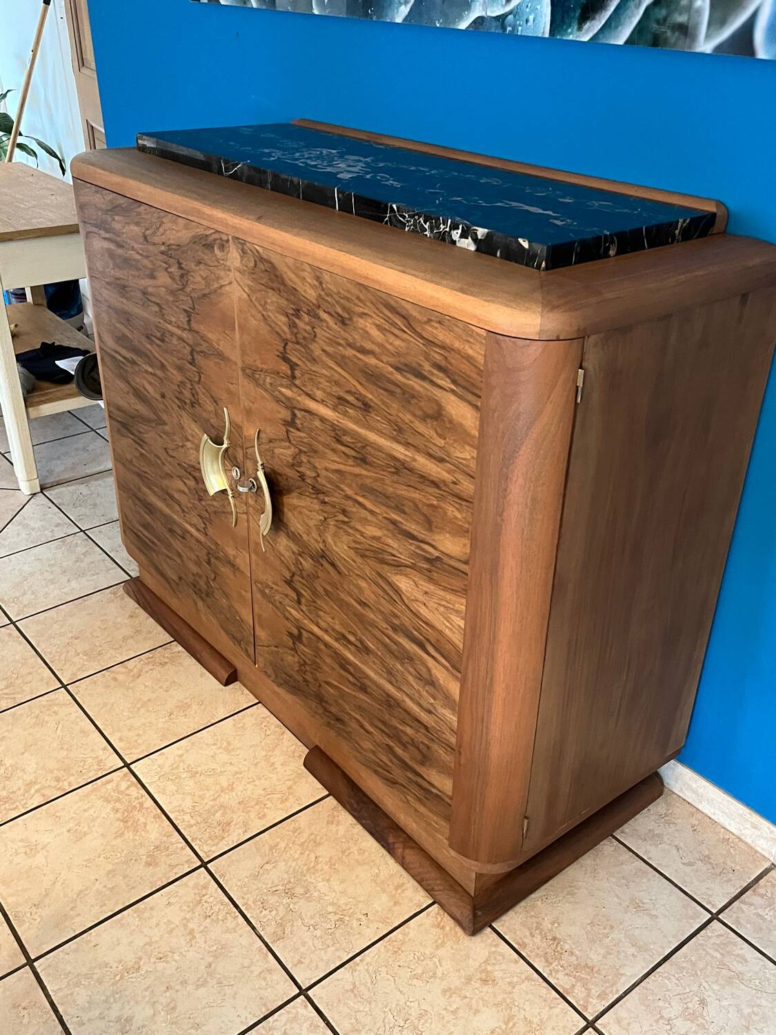 Art Deco 2-door sideboard