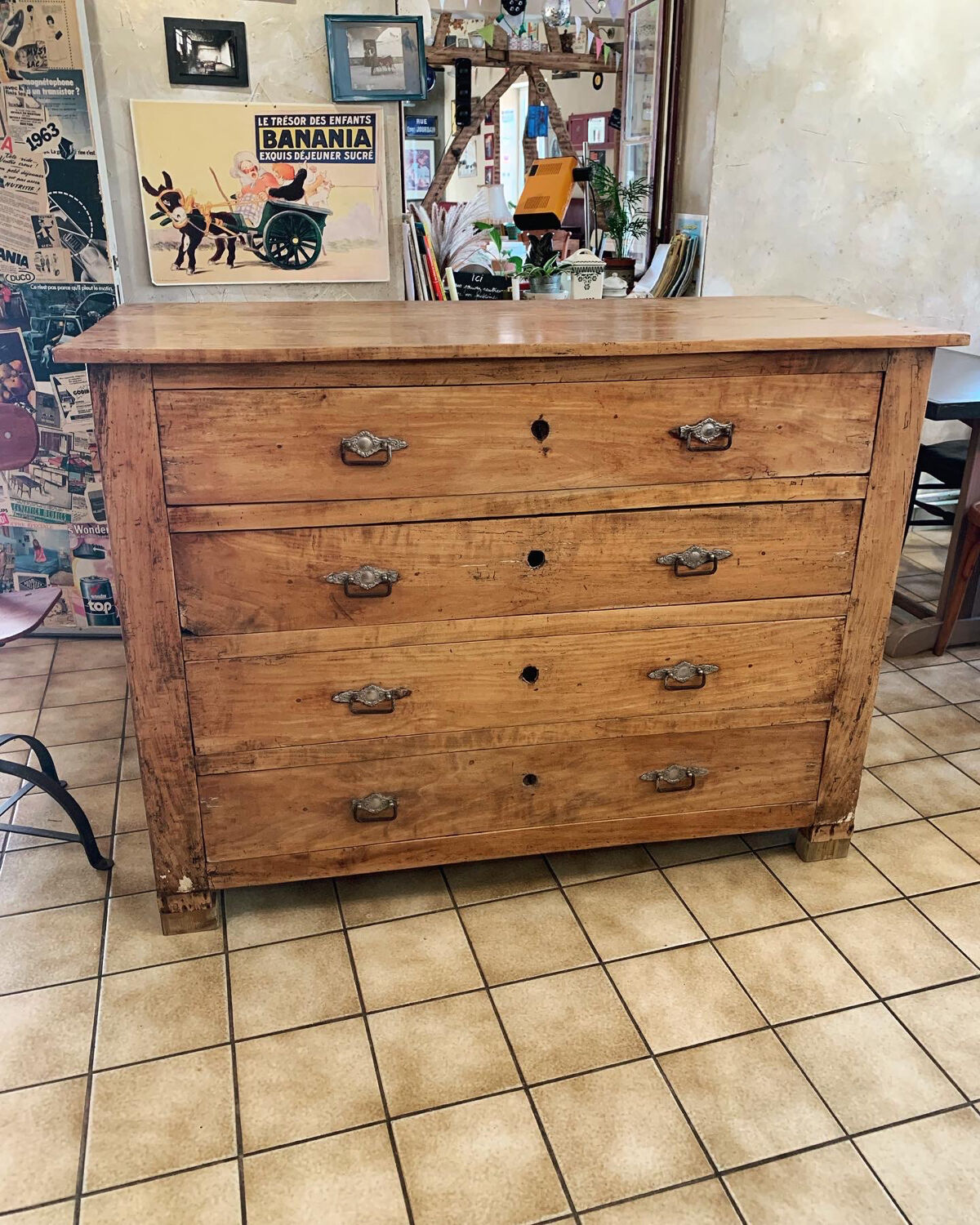 Cherry chest of drawers