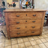 Cherry chest of drawers