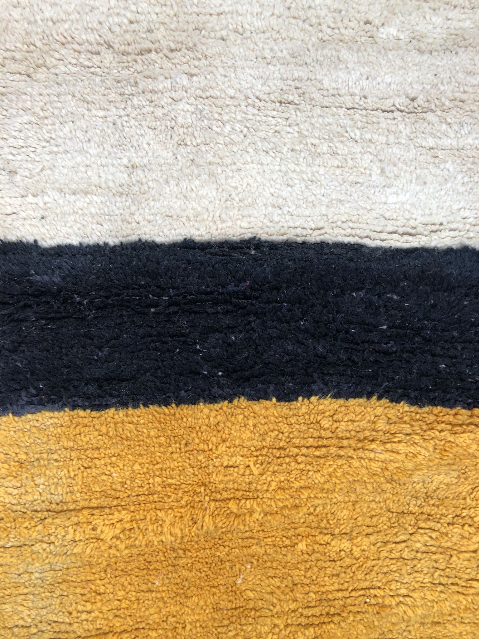 Moroccan Berber carpet 133x97cm