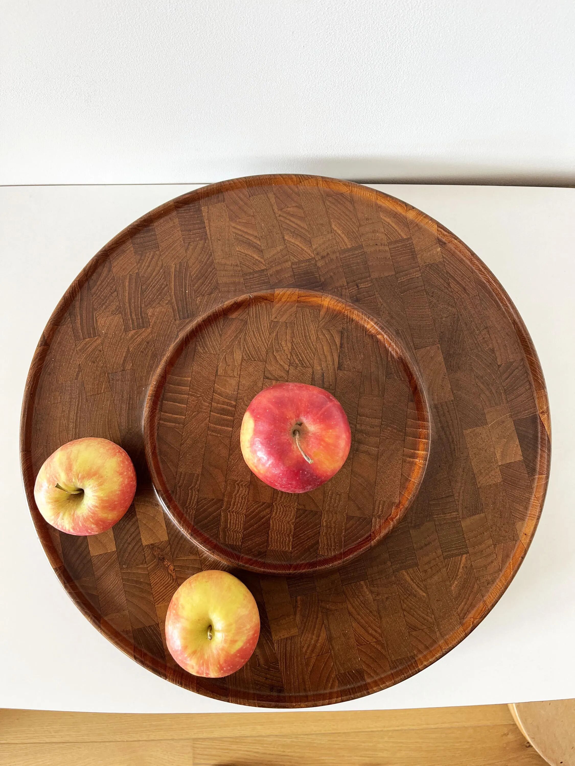 Large rotating teak platter Denmark Digsmed 1970