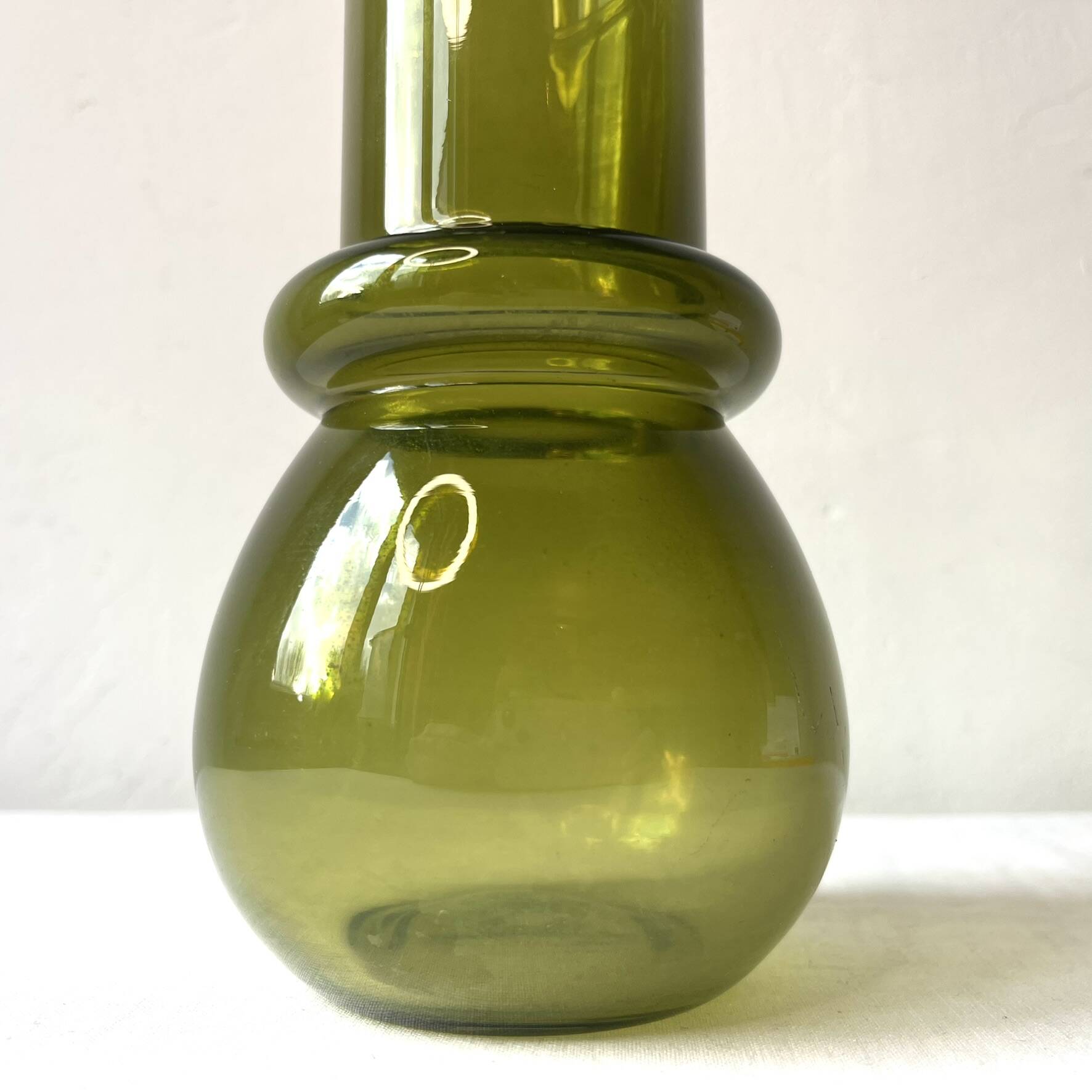 Scandinavian olive green vase, design by Riihimaki / Tamara Aladin.