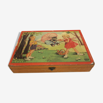 Vintage wooden cubes game box