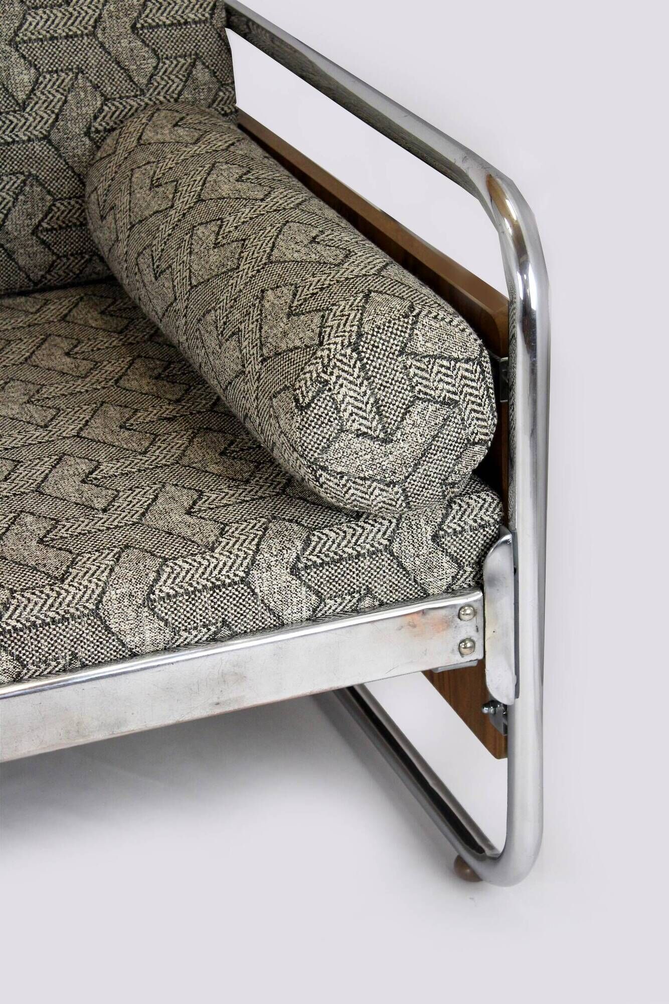 Restored Bauhaus Tubular Steel and Chrome Sofa, Czechoslovakia, 1940s