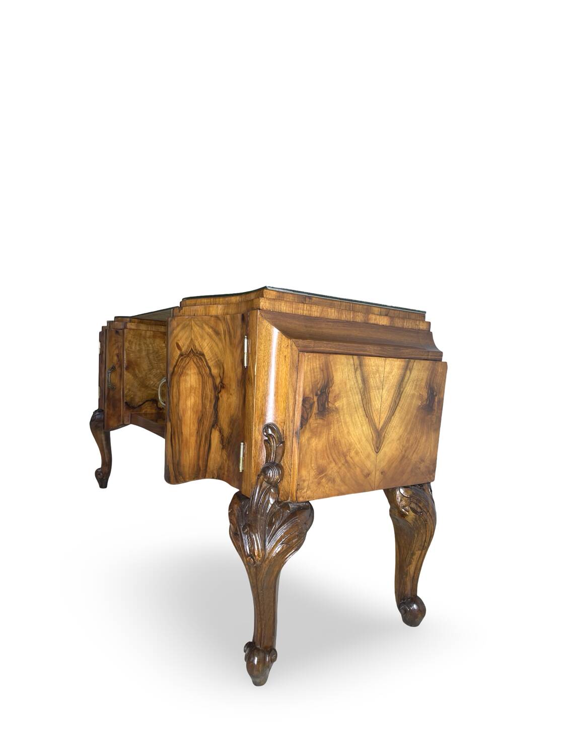 Italian console/petinuse from the 1930s