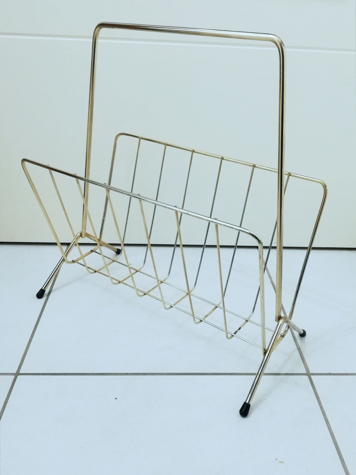 50s design magazine rack