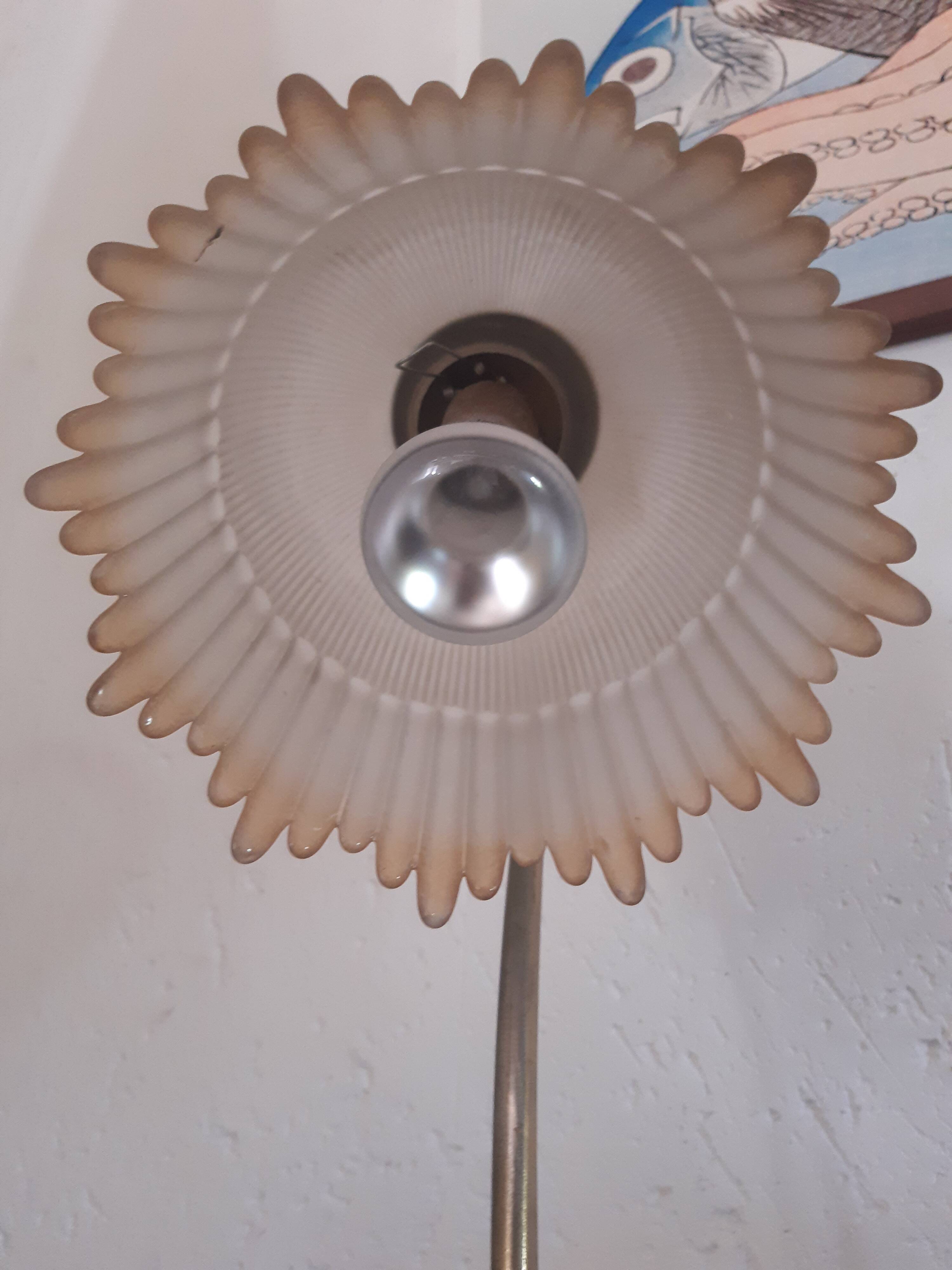 Art deco globe tulip glass lamp