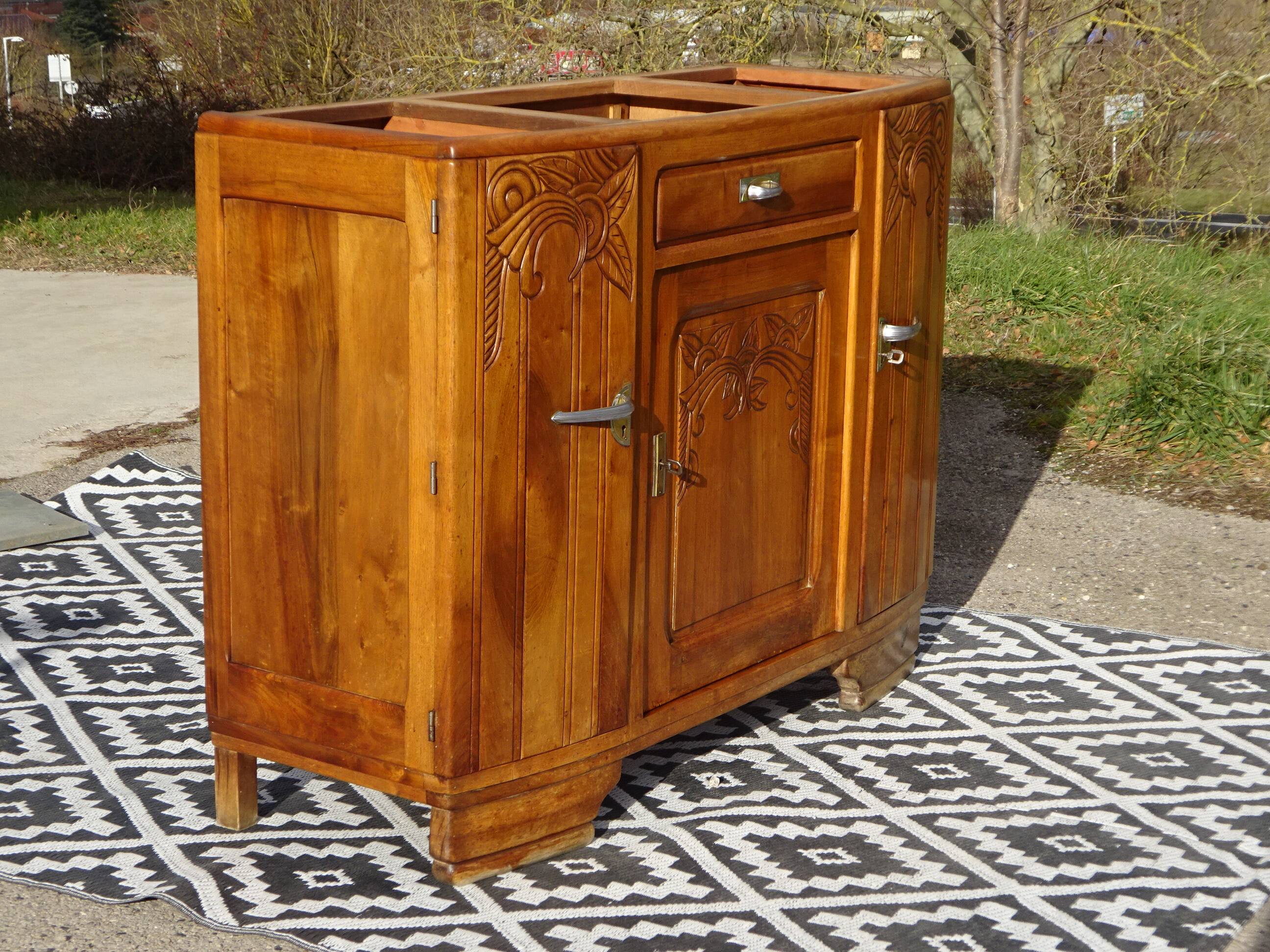 Art Deco sideboard in light walnut, grey/white marble