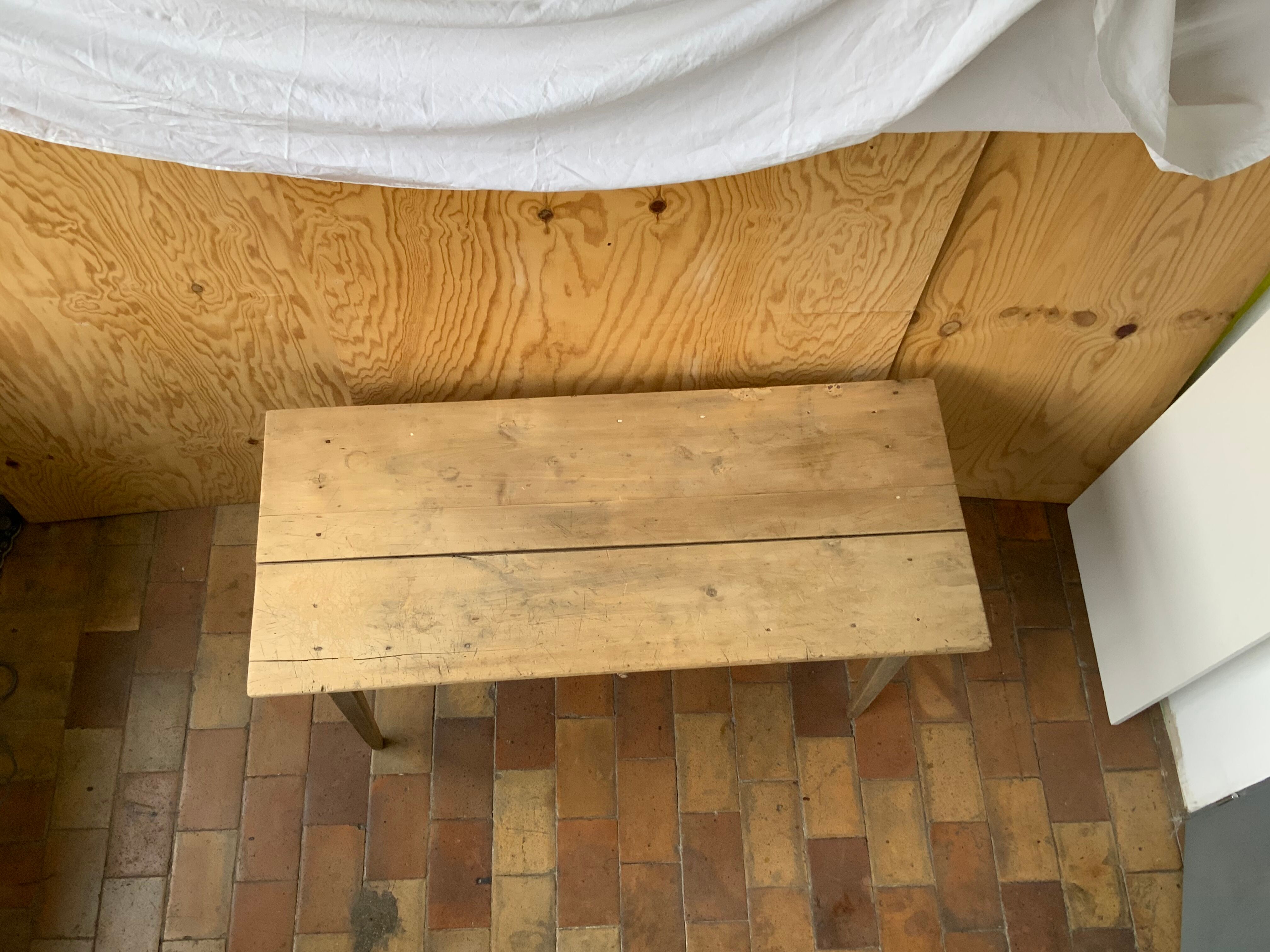 Farmhouse table