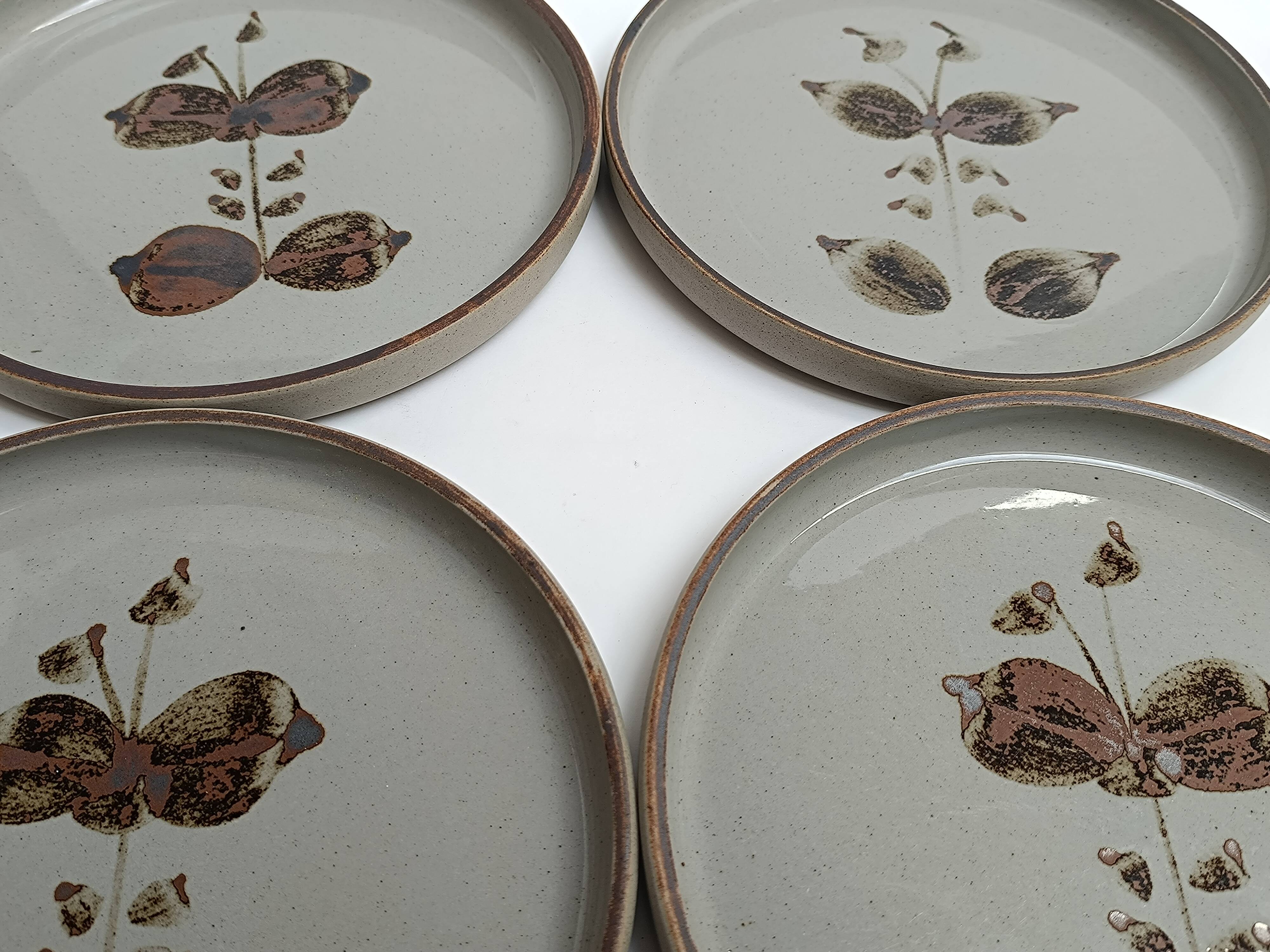 Flat plates from Grès de l'arnon