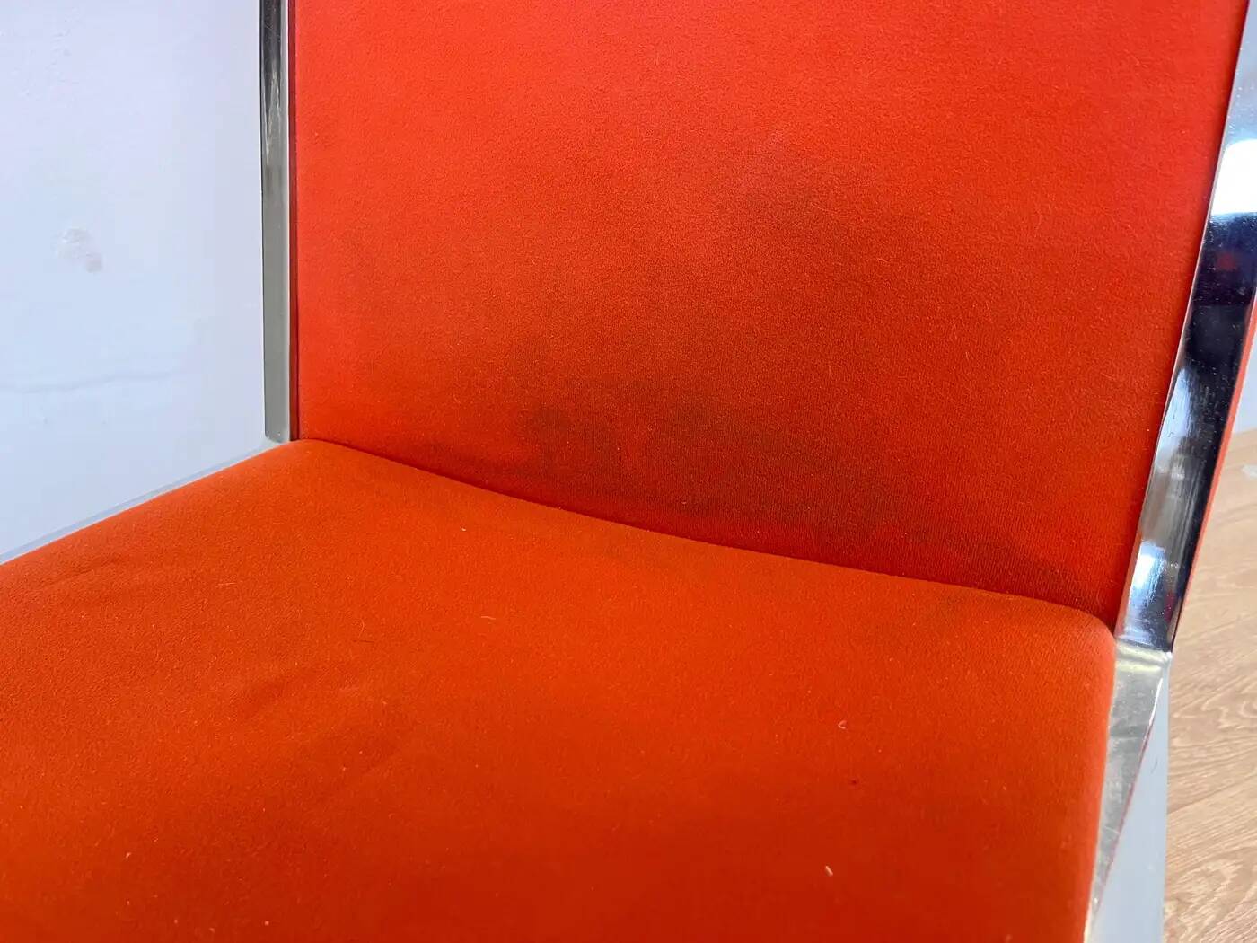 Set of mid-century design chrome dining chairs and table, 1970s