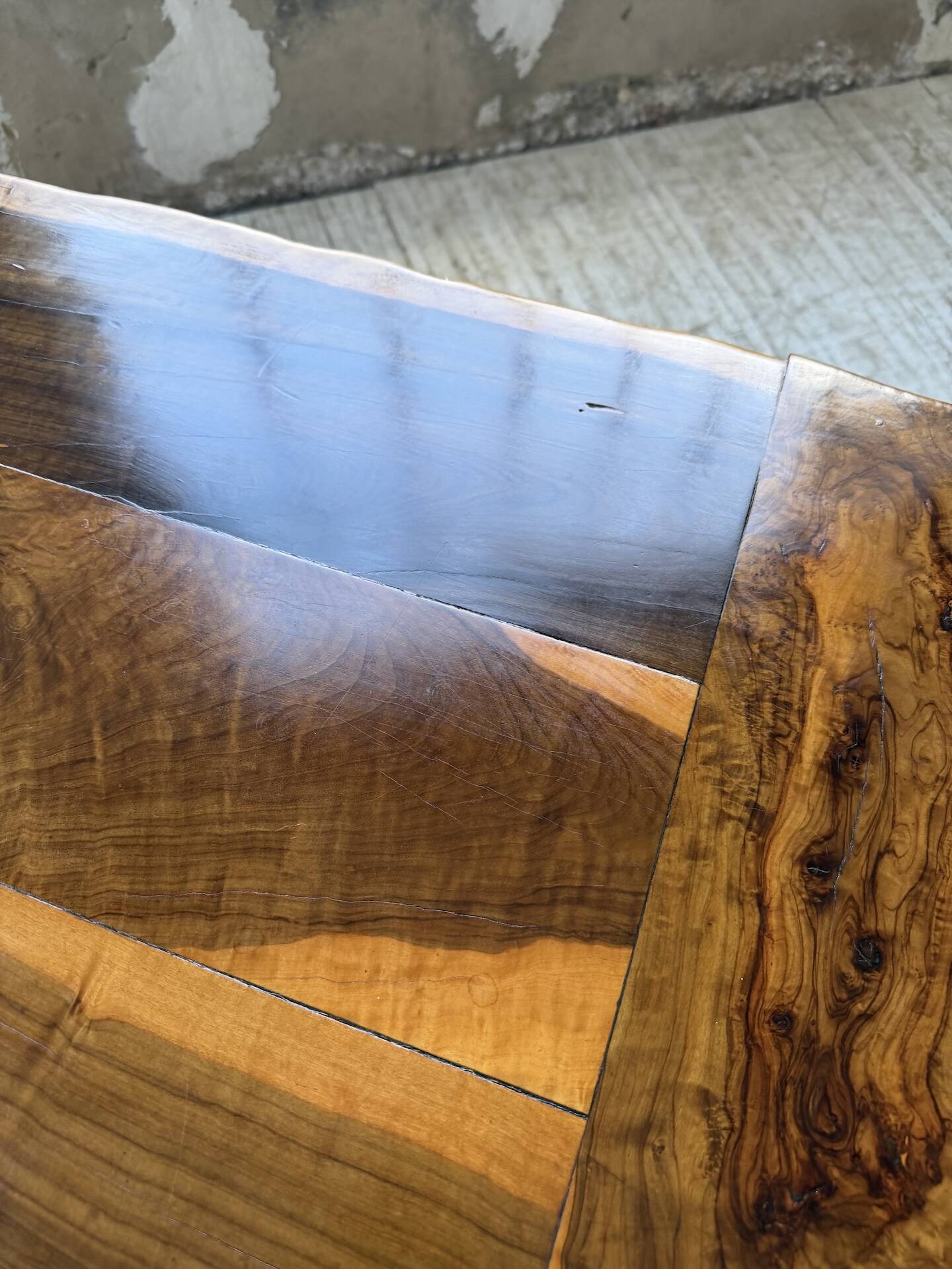 Dining table in solid olive wood Maison Skela 1960