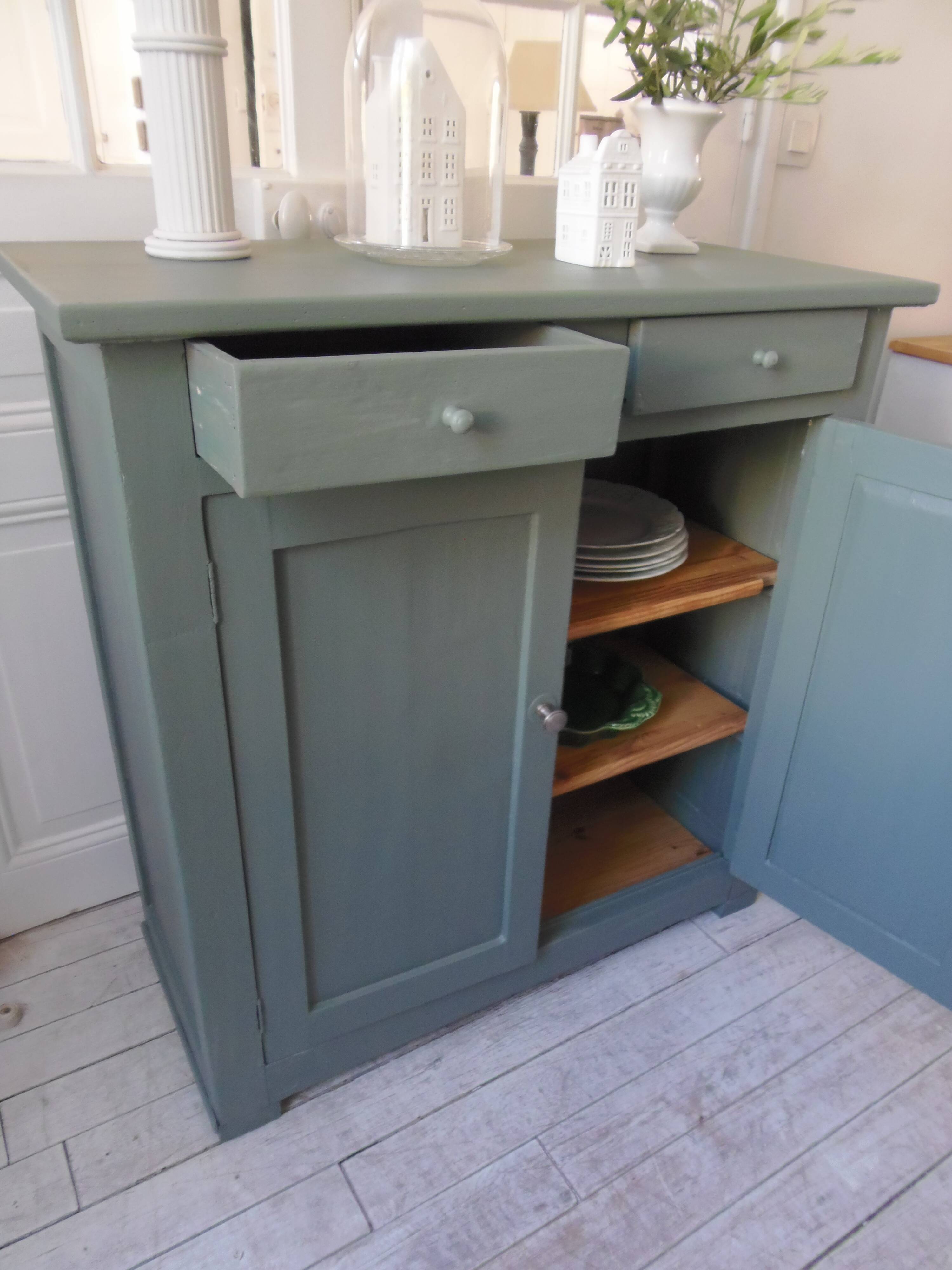Vintage Parisian sideboard with 2 doors and 2 drawers, re-enchanted in smoky green.
