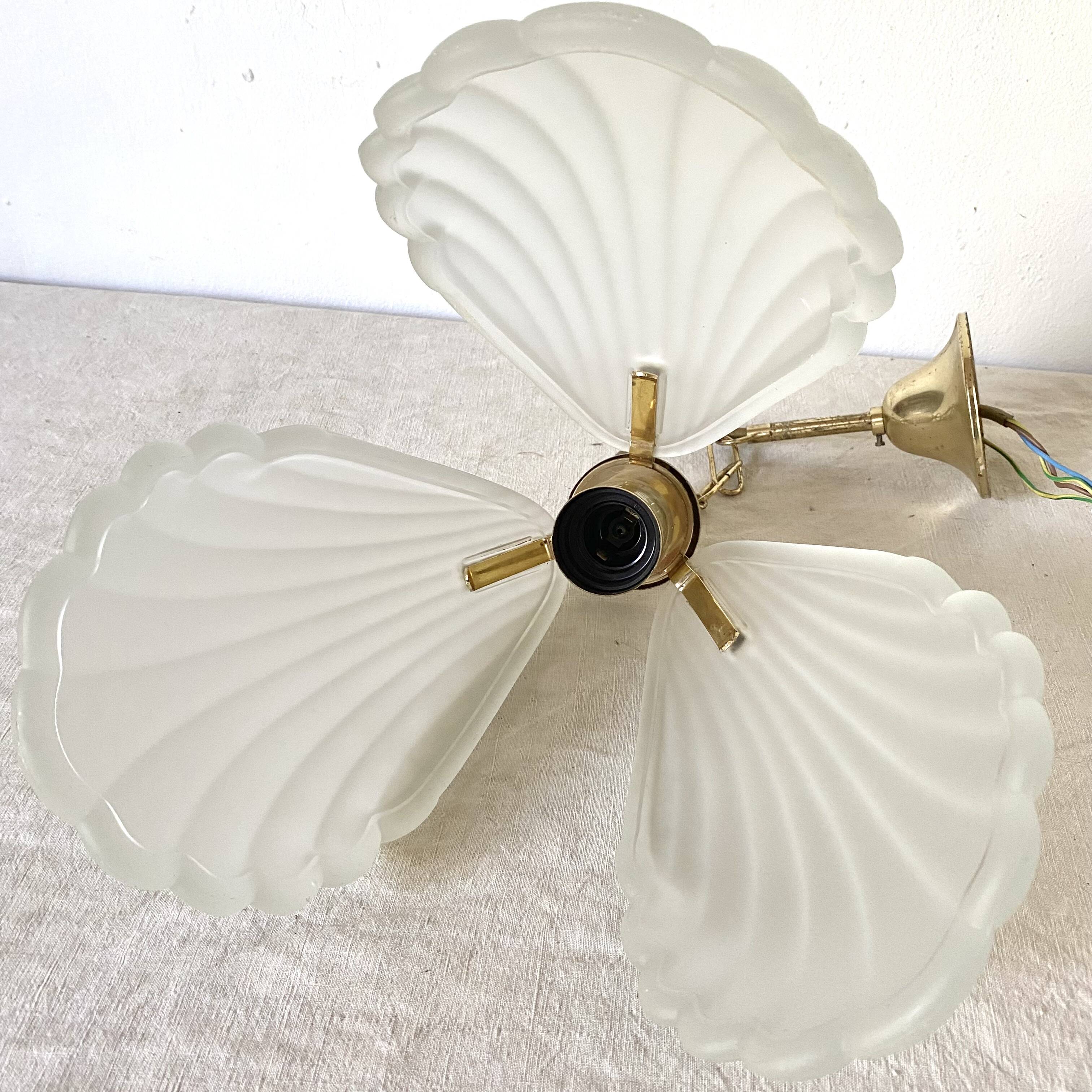 Shell pendant from the 60s-70s.