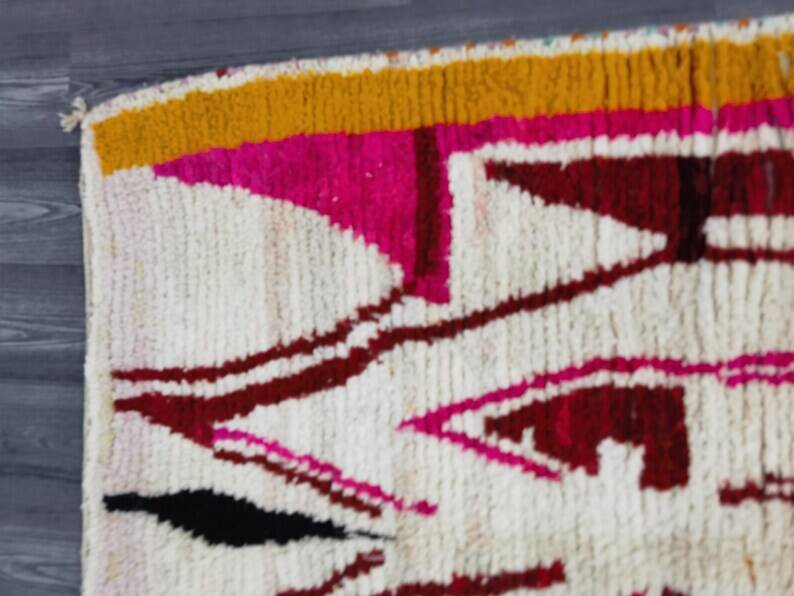 Handmade Moroccan rug 250cm x 150cm