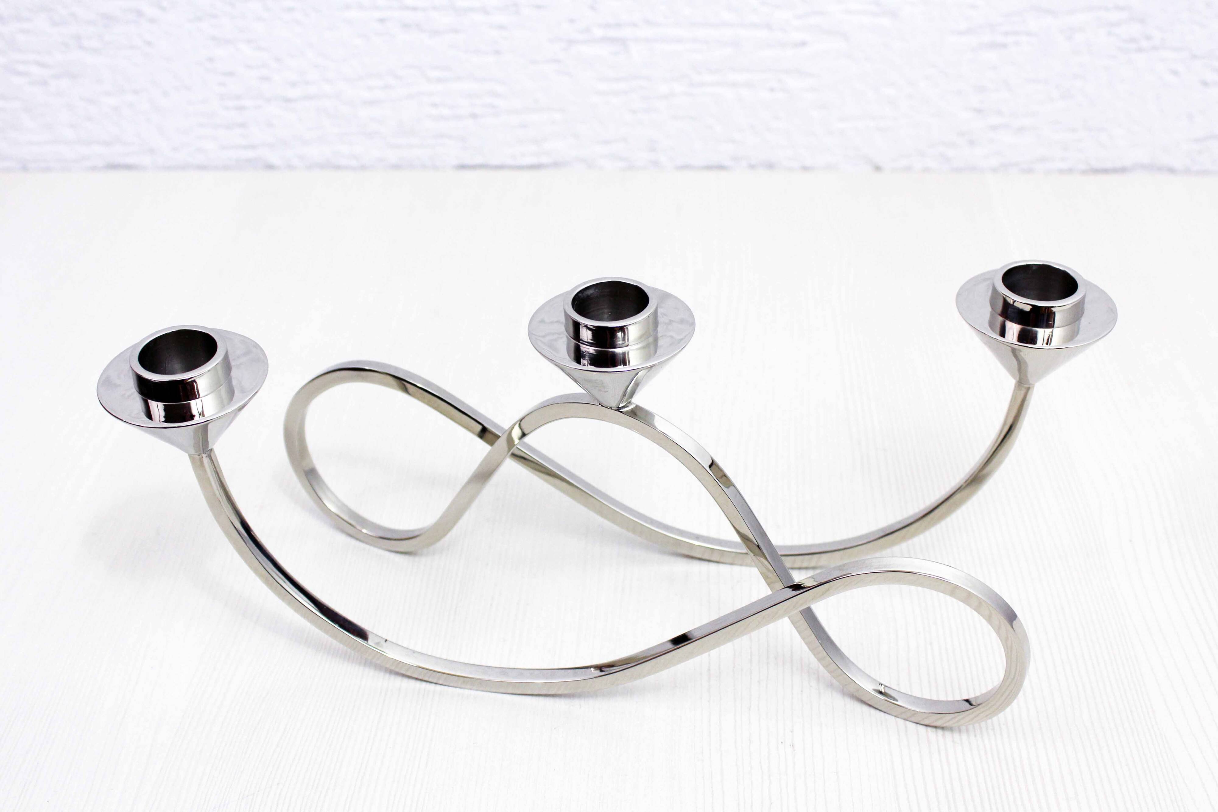 Modernist candle holder