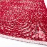 Tapis rouge turc vintage à motif floral