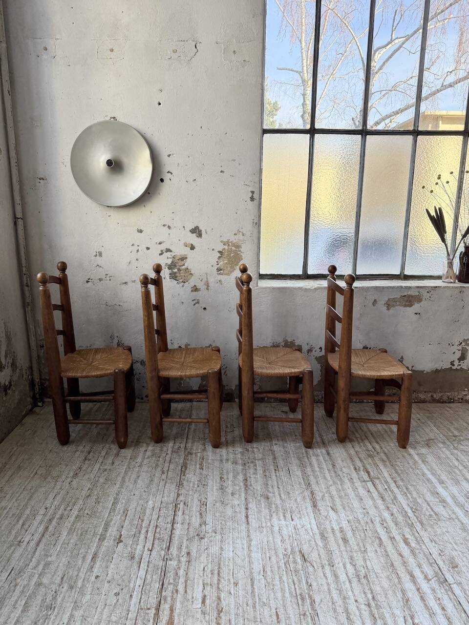 Set of 4 oak and straw chairs Dudouyt 1940