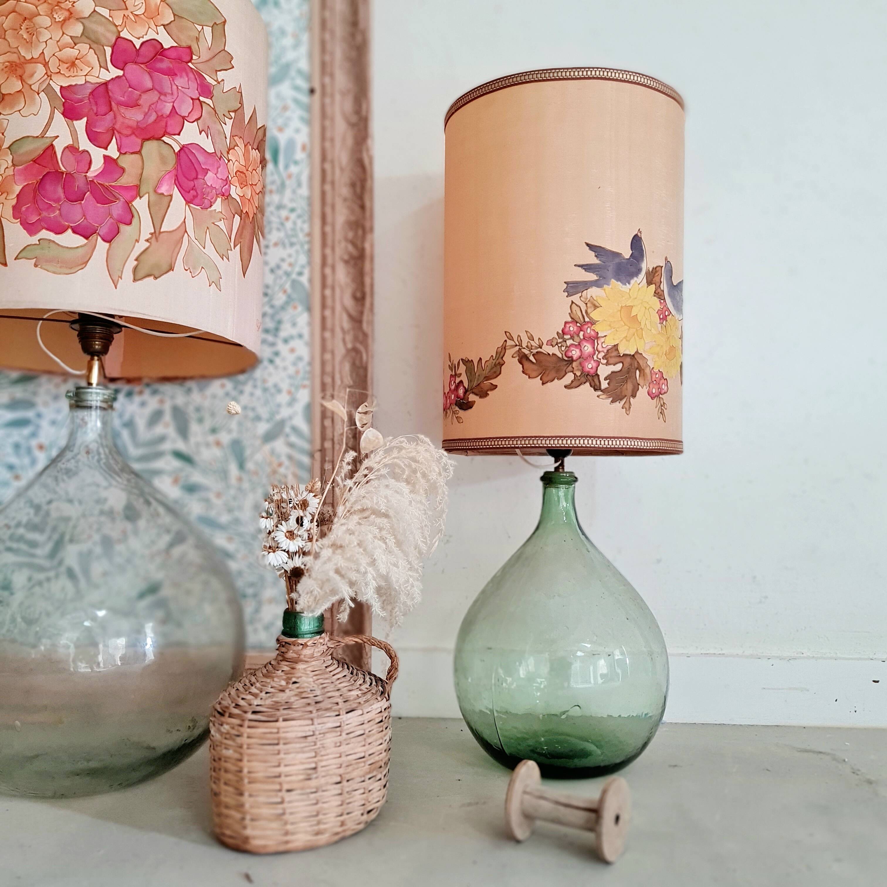 Lampe dame jeanne  abat jour fleuri