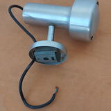 Spot applies 1970 aluminum