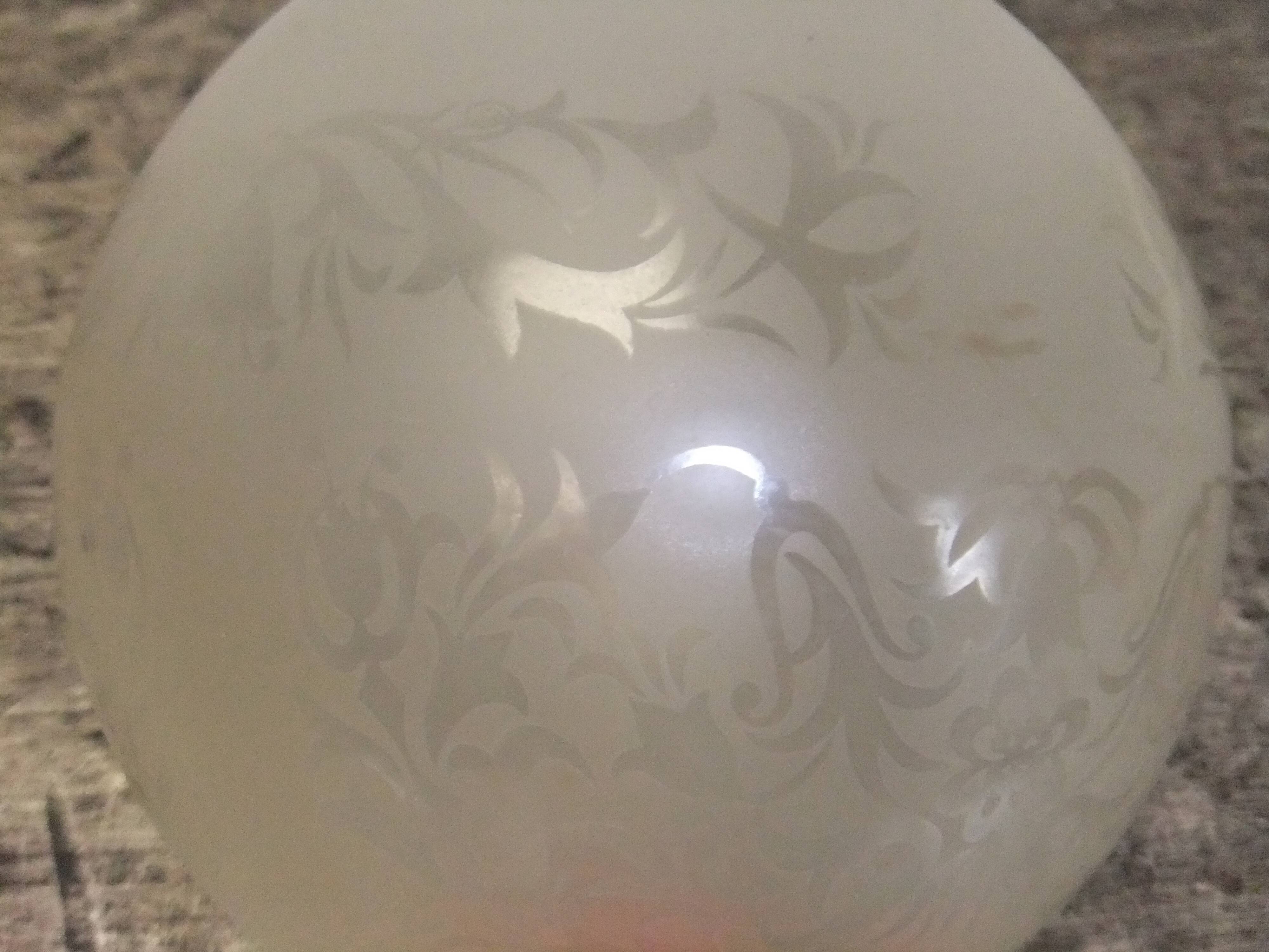 Engraved glass globe tulip oil lamp