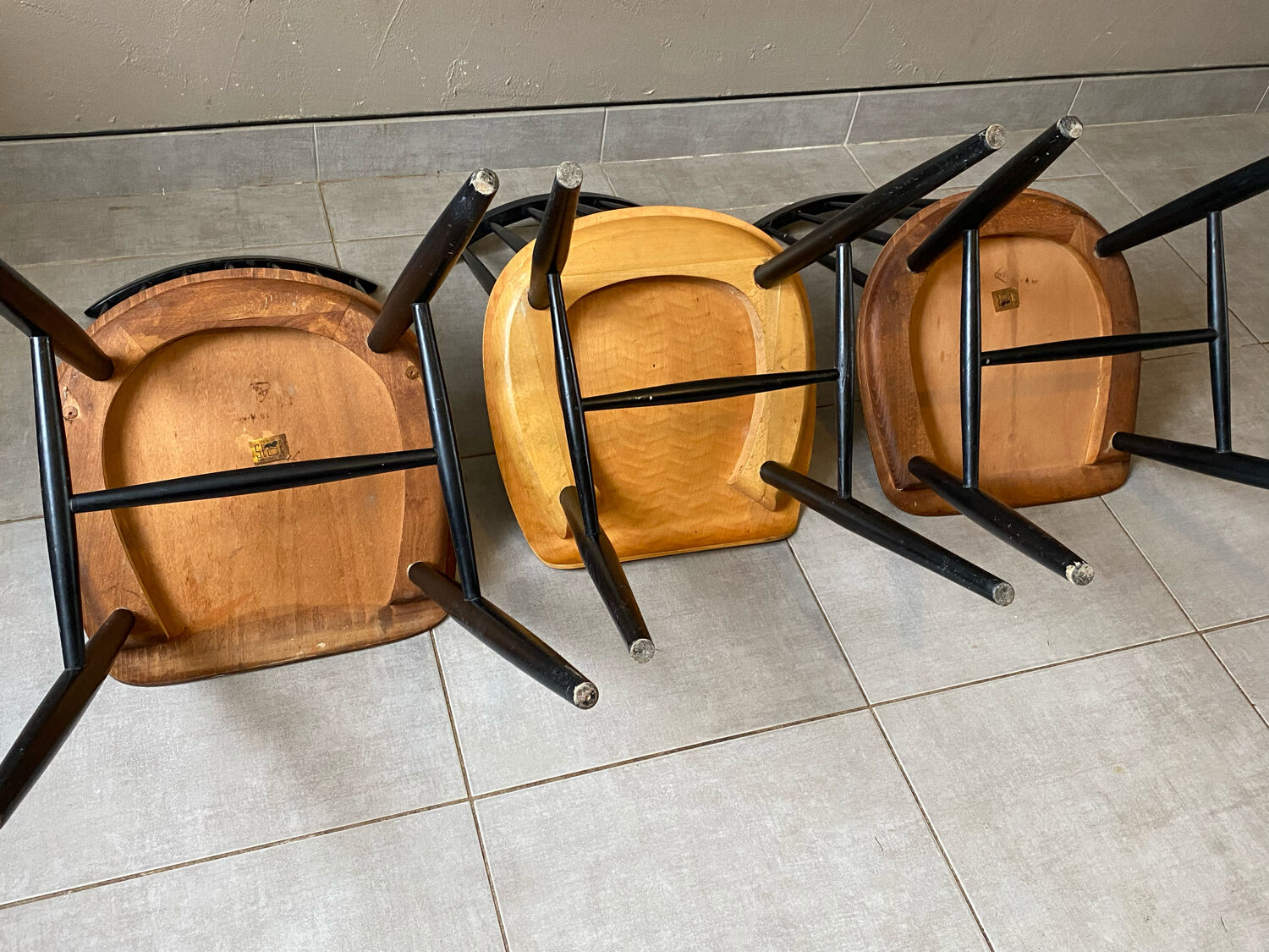 3 vintage Fanett chairs, Tapiovaara model, Stol Kamnik edition