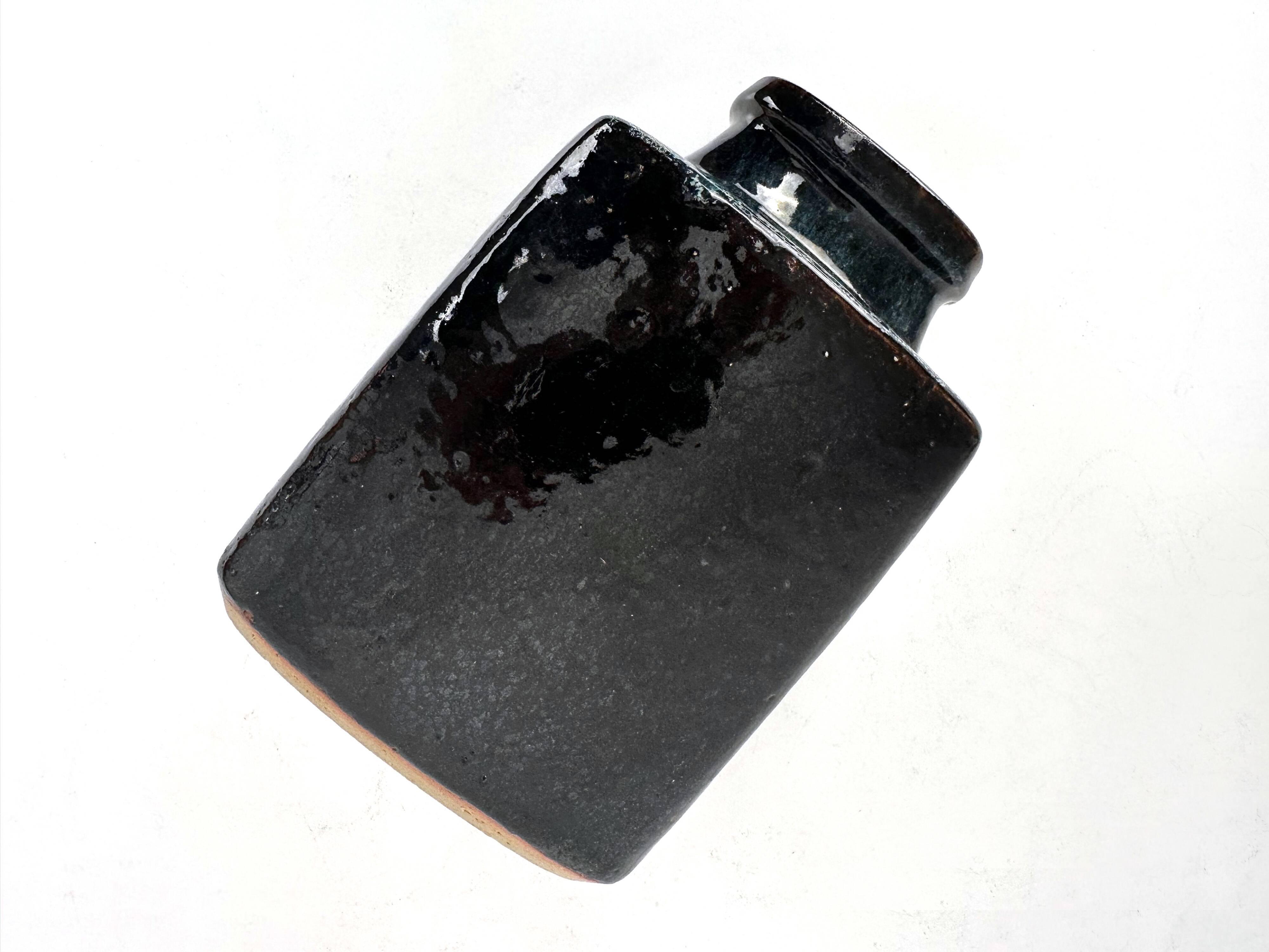 Sculptural stoneware vase by Jytte Trebbien, Denmark, 1970s