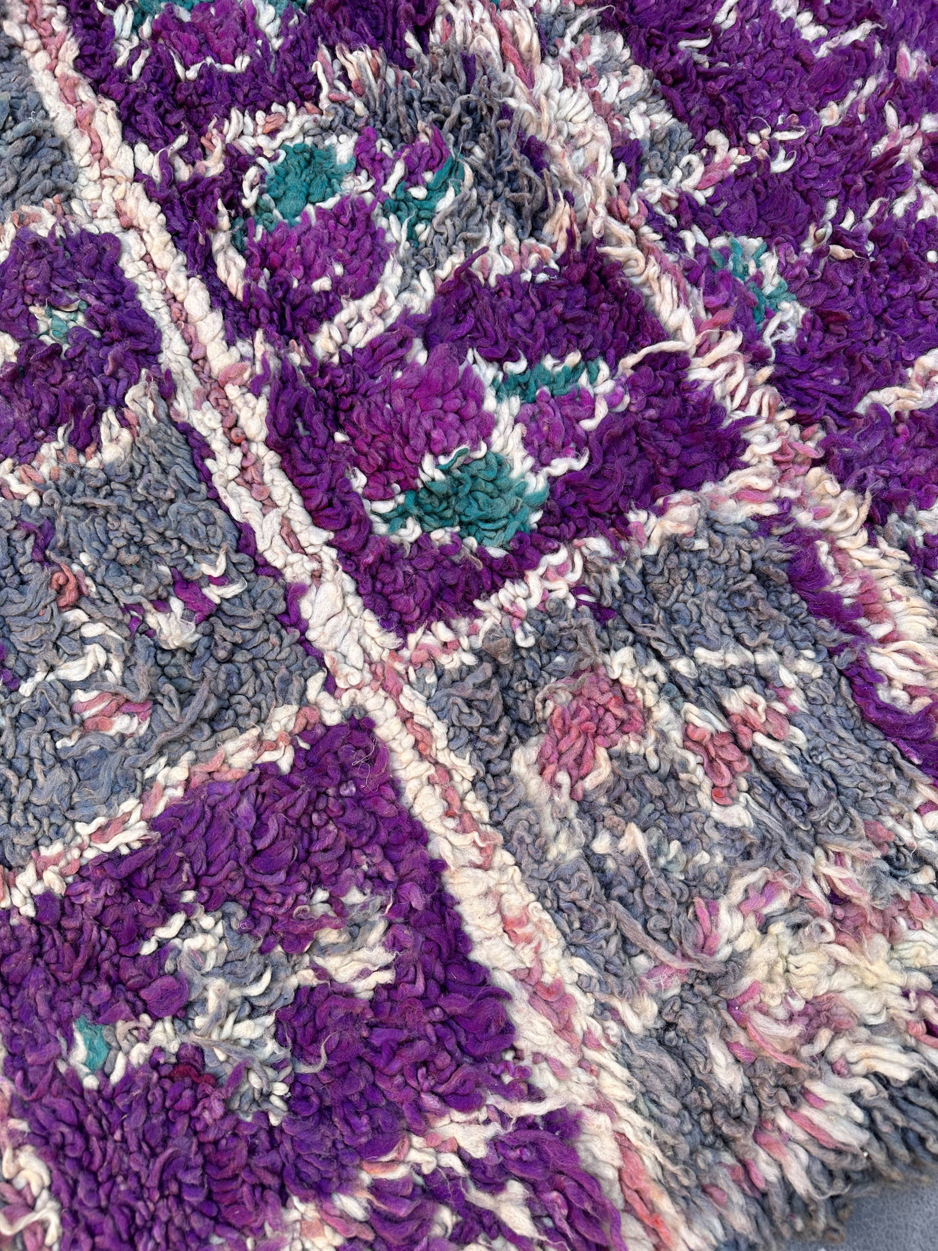 Moroccan Talsint purple rug - 193 x 324 cm