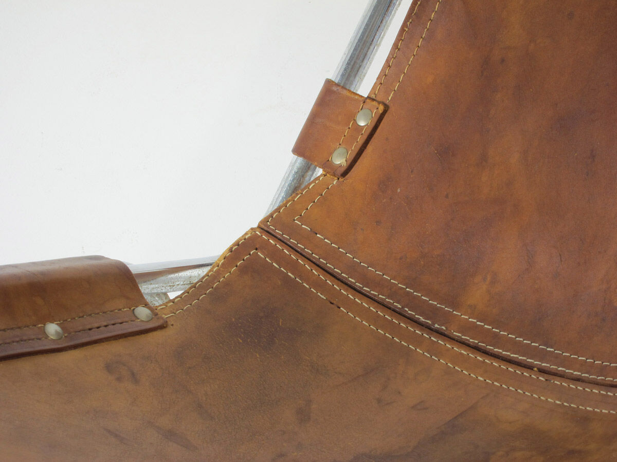 Chaise en cuir Les Arcs de Charlotte Perriand