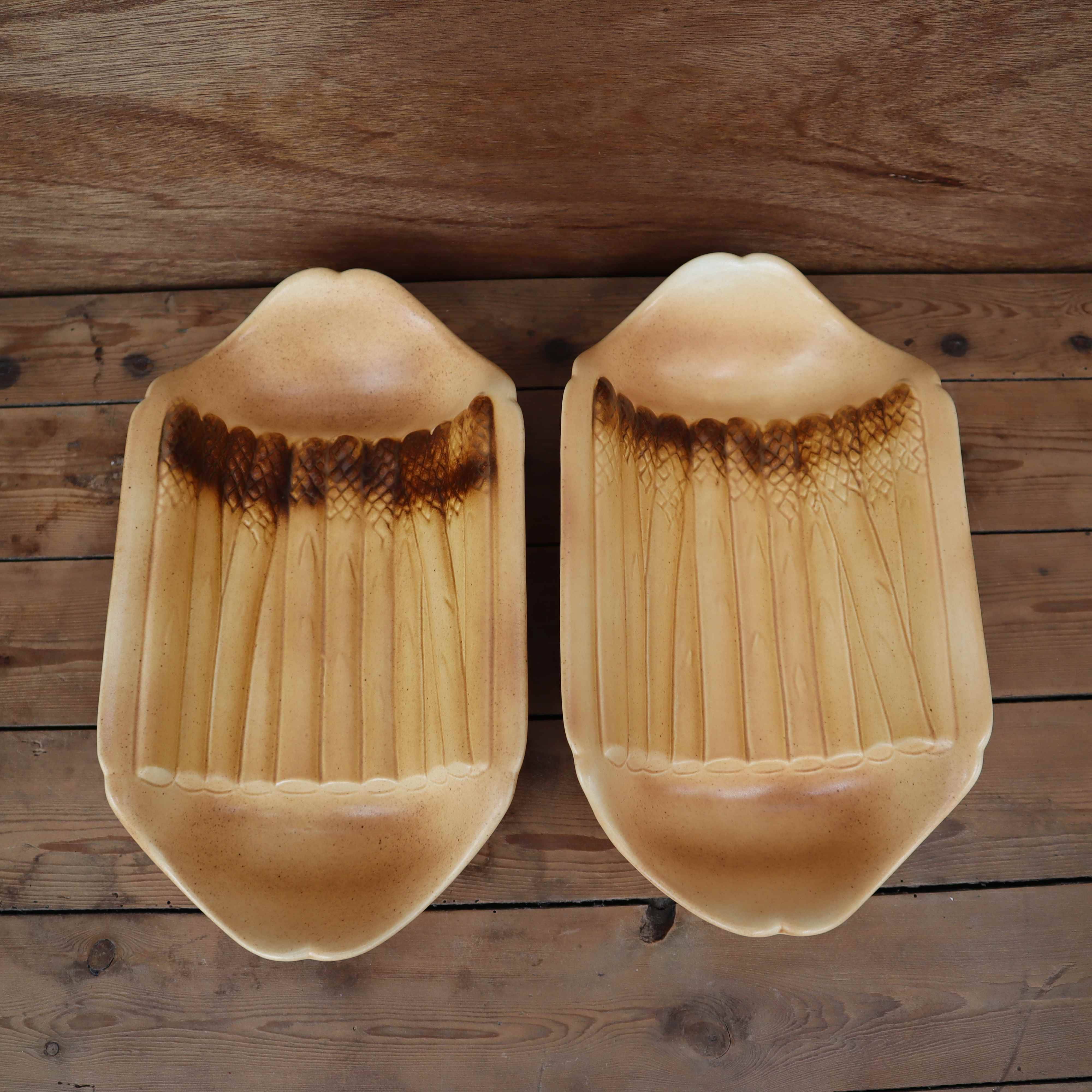 Plat à asperges en céramique Salins