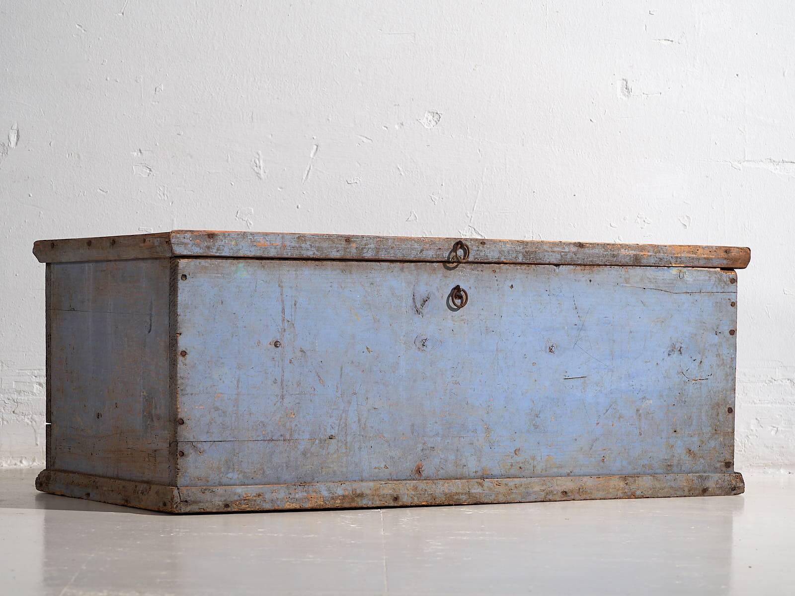 Old blue chest (c.1920) #46