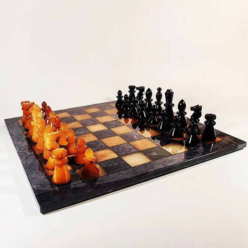 1970s Big Chess Set in Hand Carved Alabaster of Volterra - Black and Brown