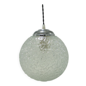 suspension globe