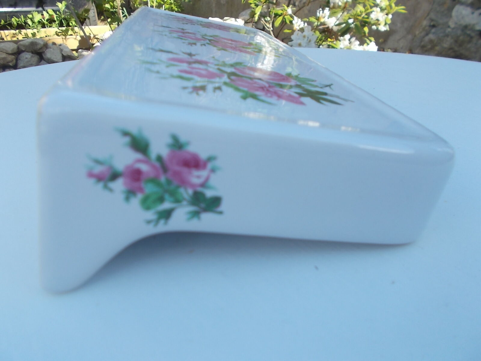 Auteuil porcelain shelf