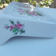 Auteuil porcelain shelf
