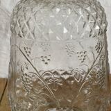 Carafe à vin en verre ciselé  transparent vintage
