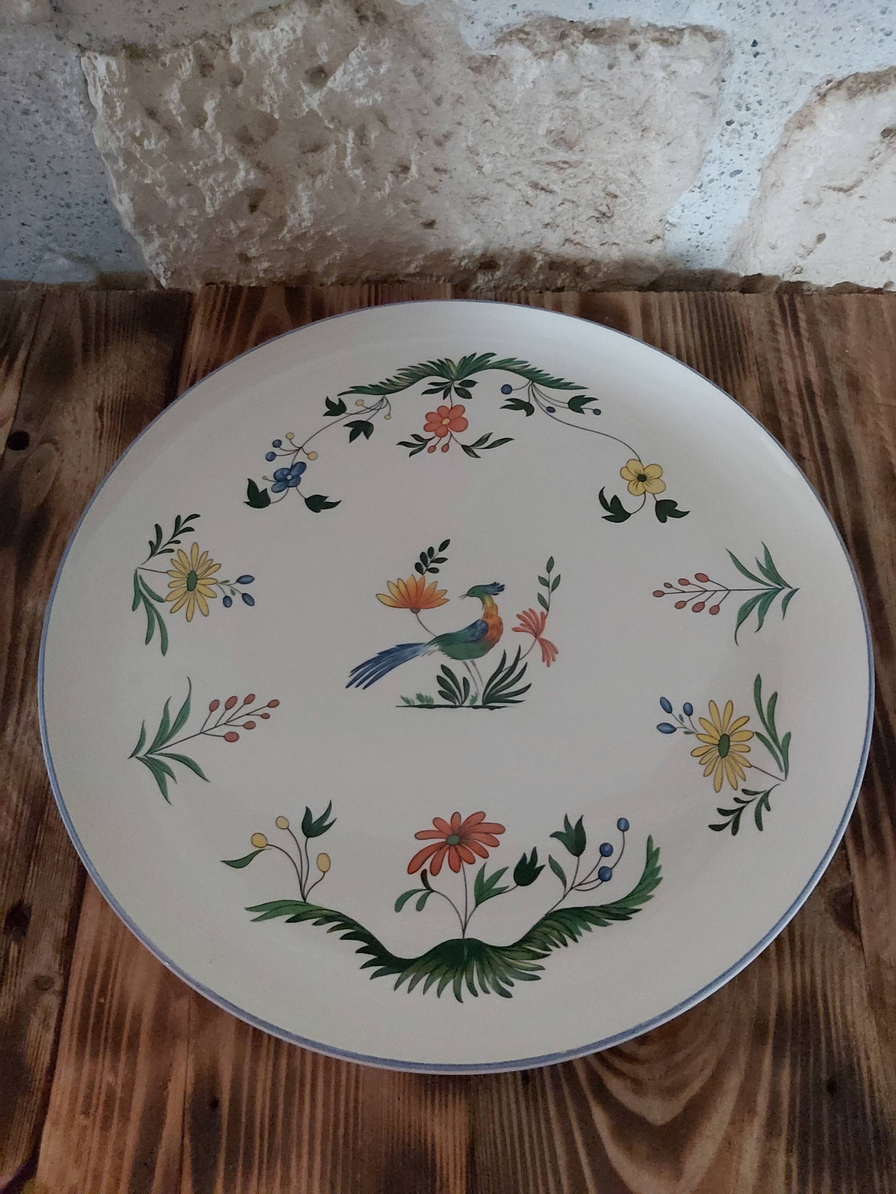 Faience dish from Gien Birds of Paradise