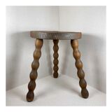 Tabouret tripode en bois