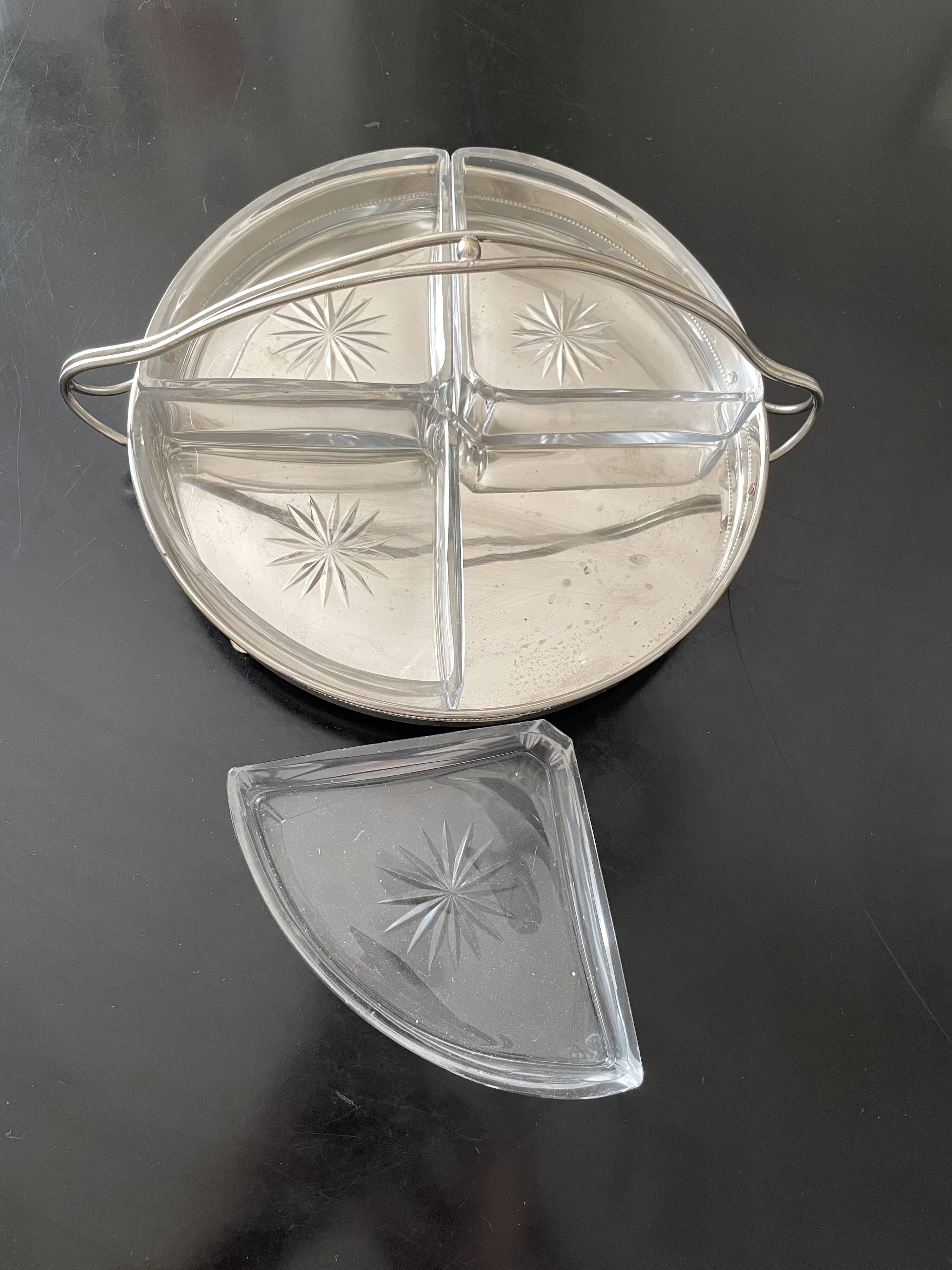 Chrome metal servant and glass for aperitif