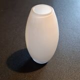 Small contemporary vase in white opaline.