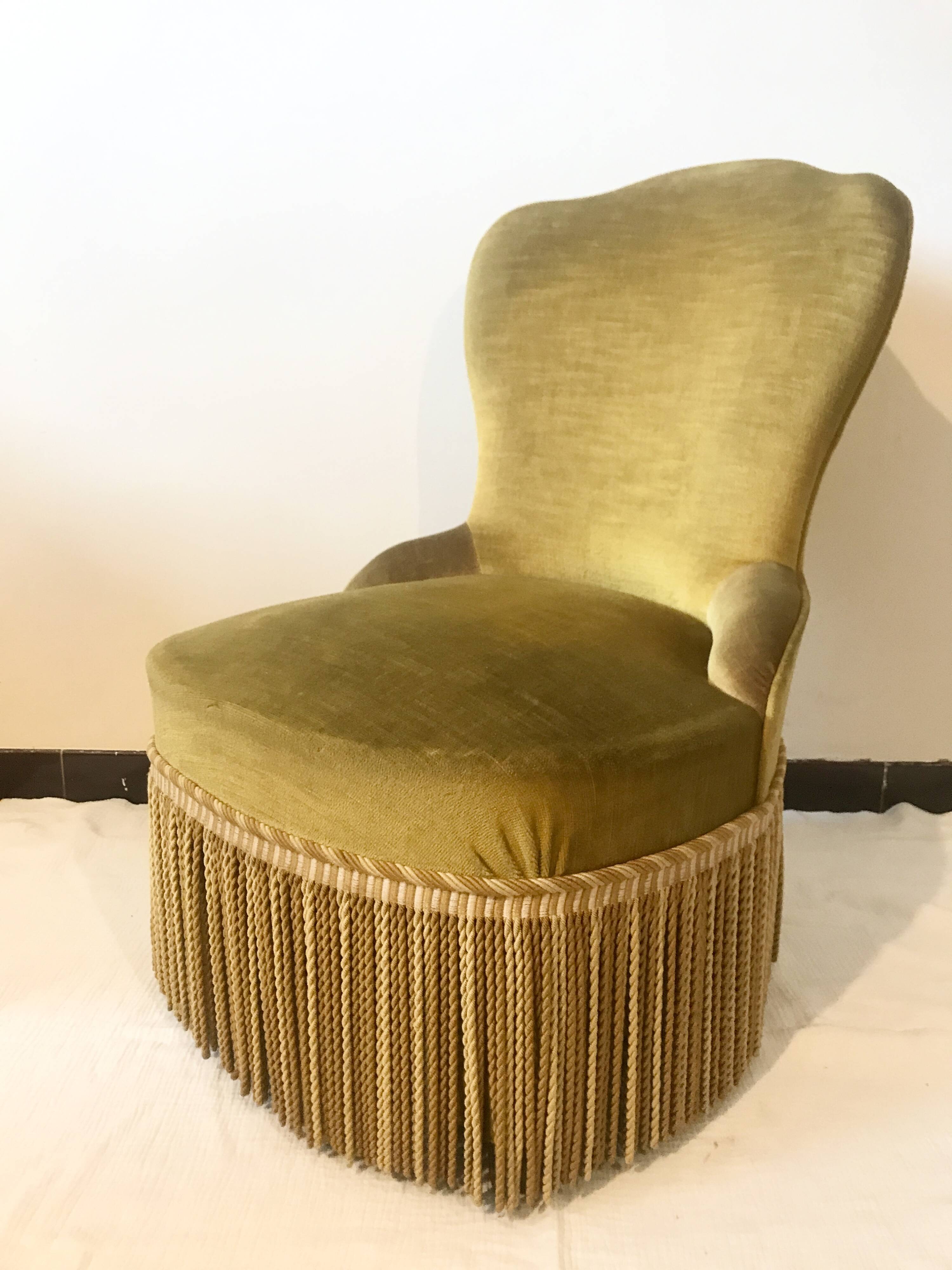 Toad armchair in gold velvet