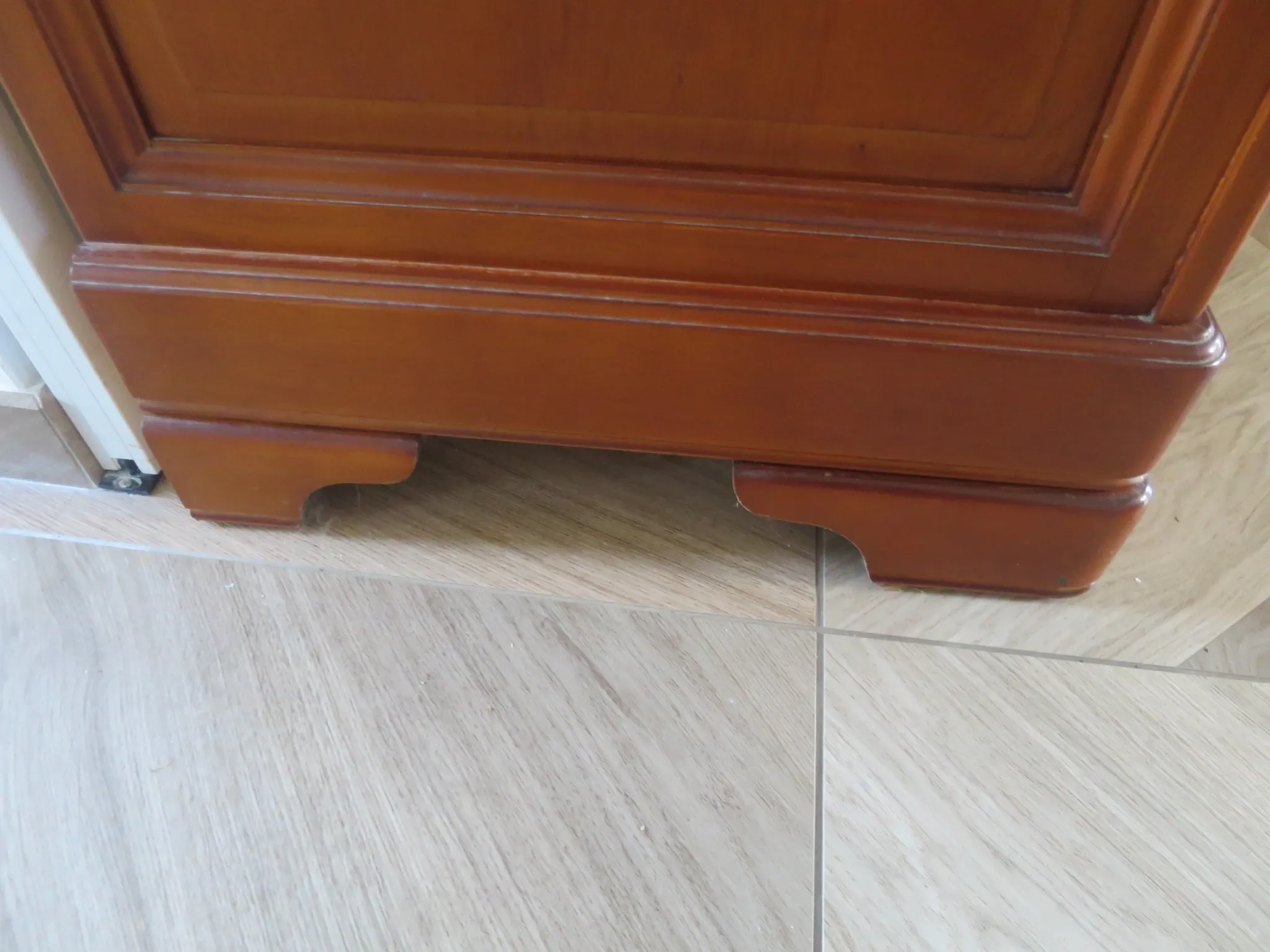 Louis Philippe buffet - 2 drawers - 2 doors - cherry wood - solid wood - dowelled