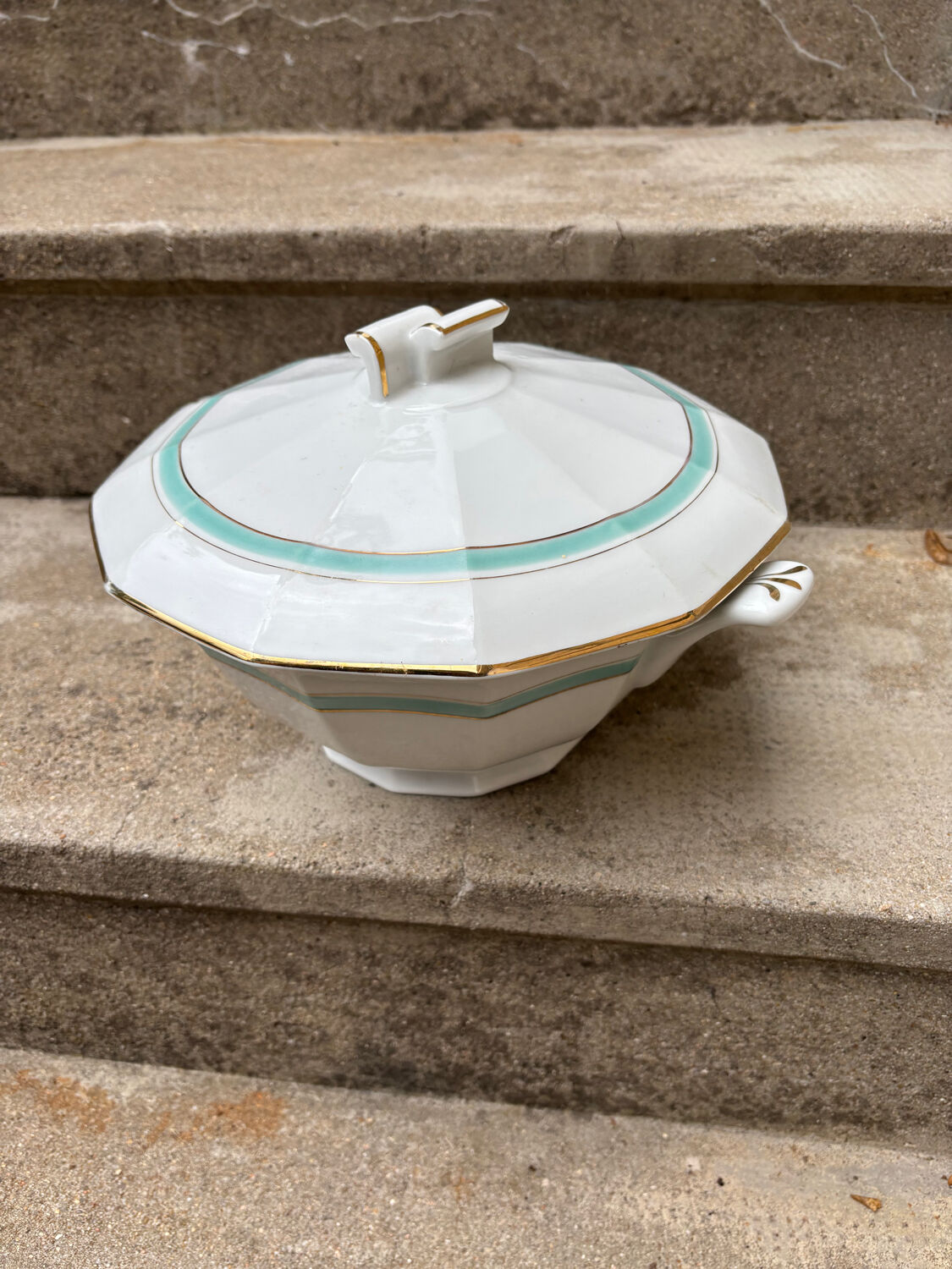 Art Deco Soup Tureen / Vegetable Dish – UML France Limoges – 1930s