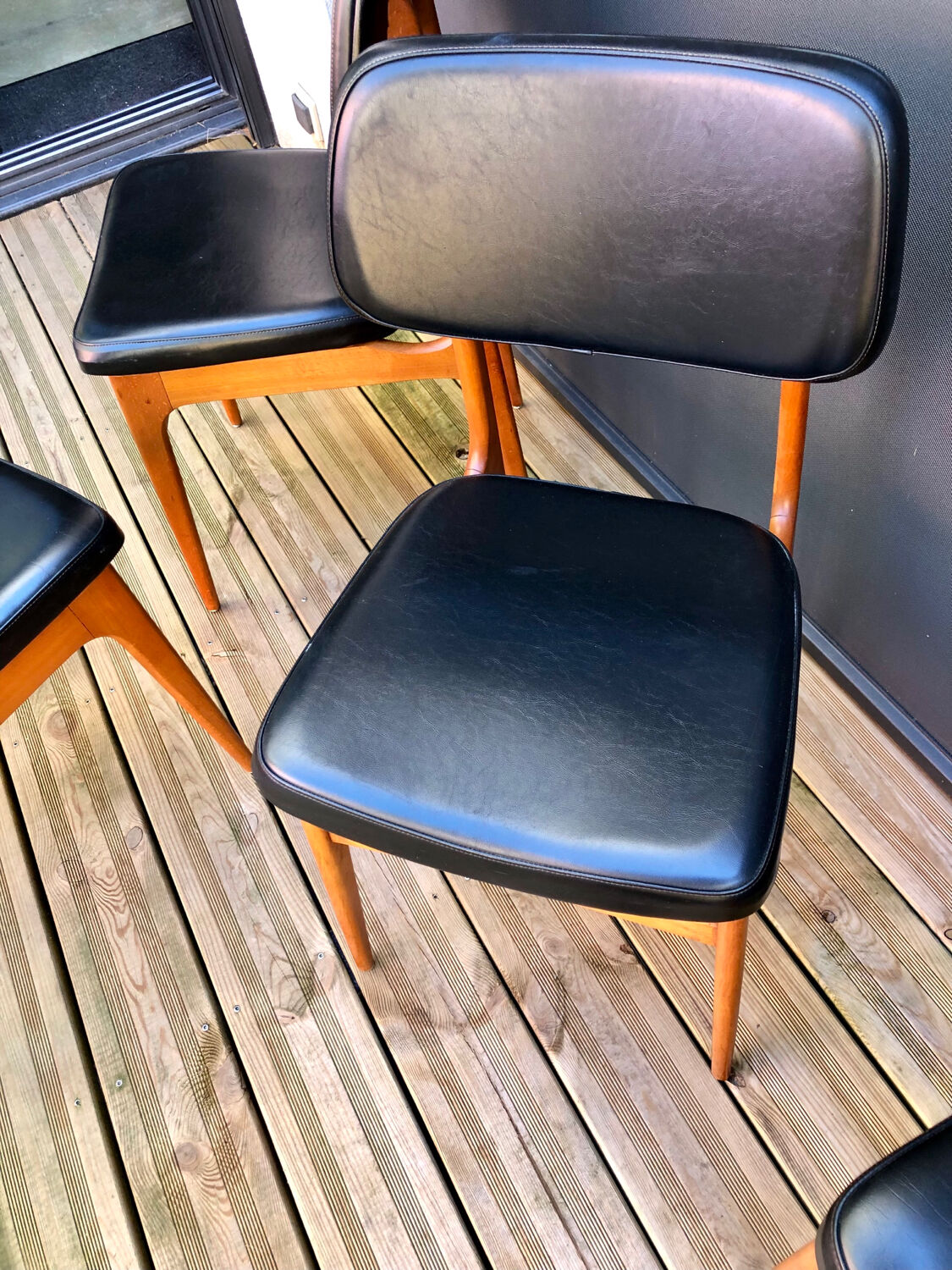 Set of Scandinavian chairs