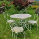Salon de jardin en fer forgé vers 1950