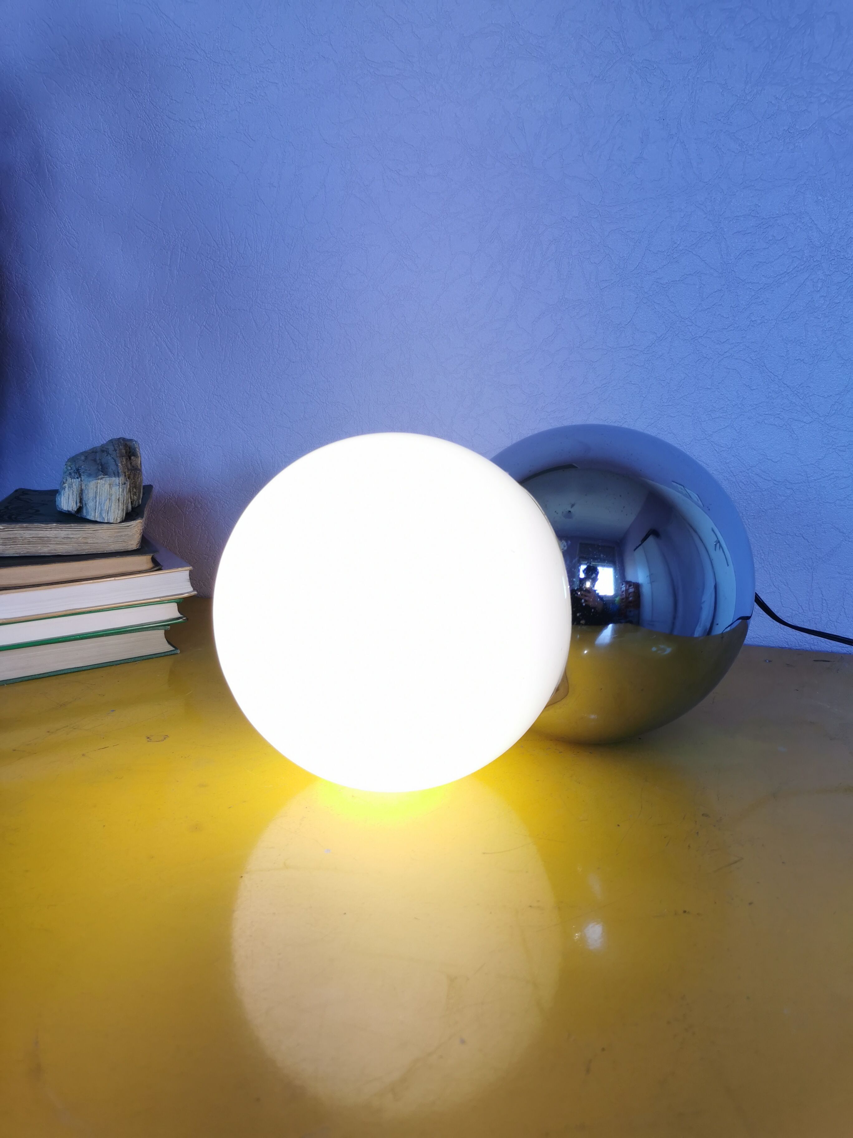 Lamp molecule, two balls, globe in opaline and stainless steel, 1970