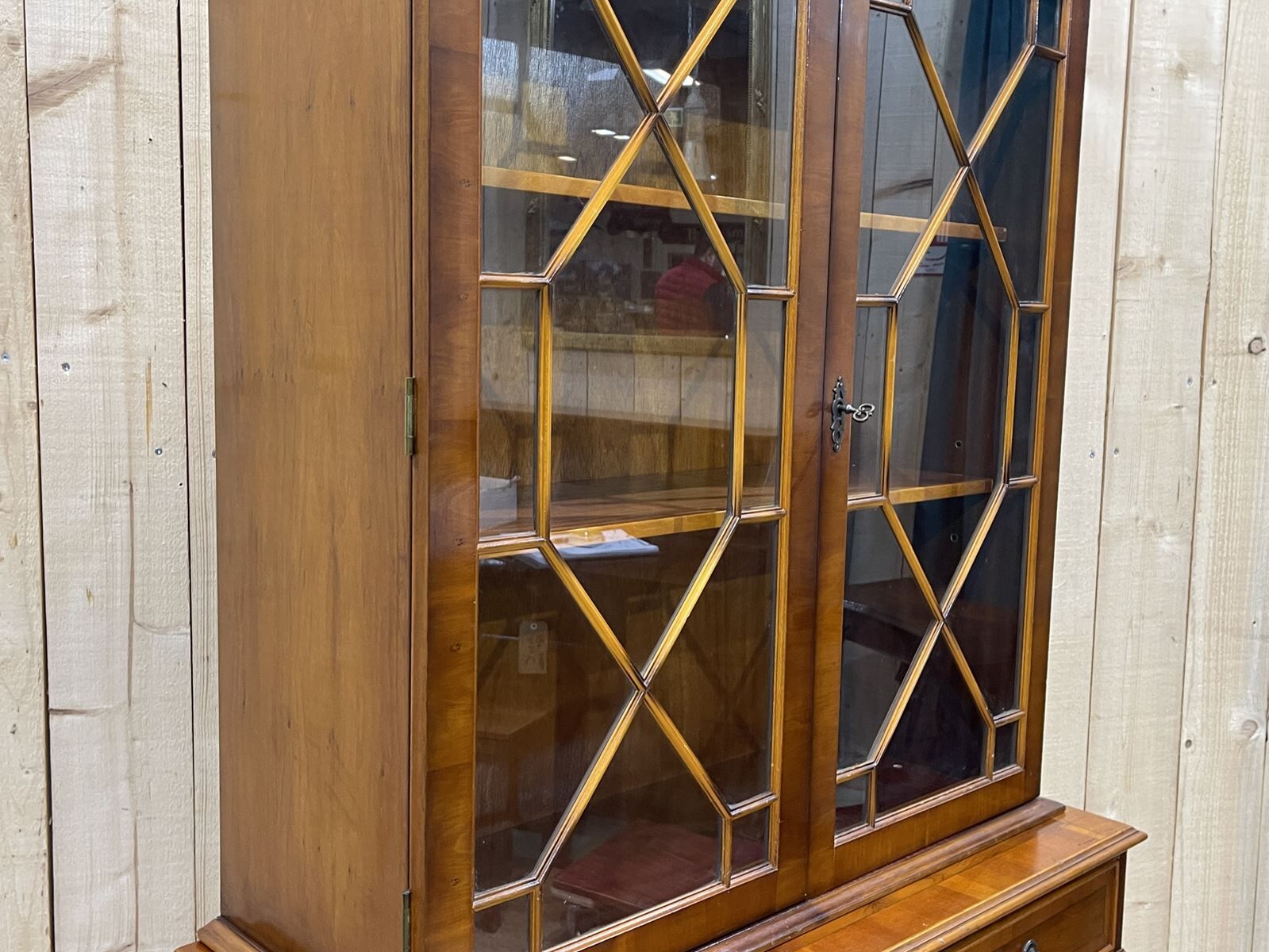 Buffet 2 English body glazed in yew - 1950s