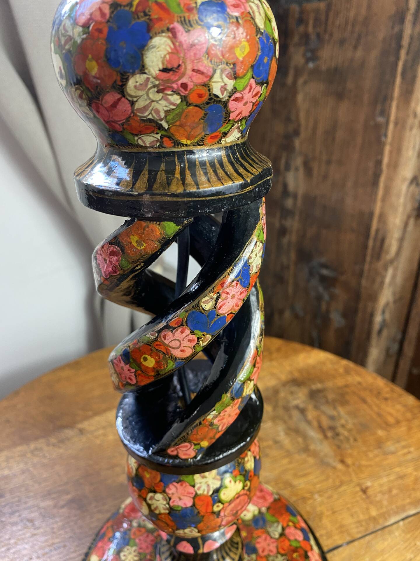 Kashmiri lamp base