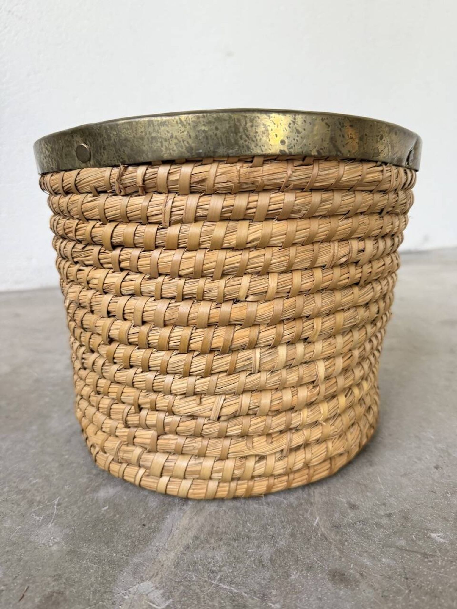 Rattan basket 1970, Italy